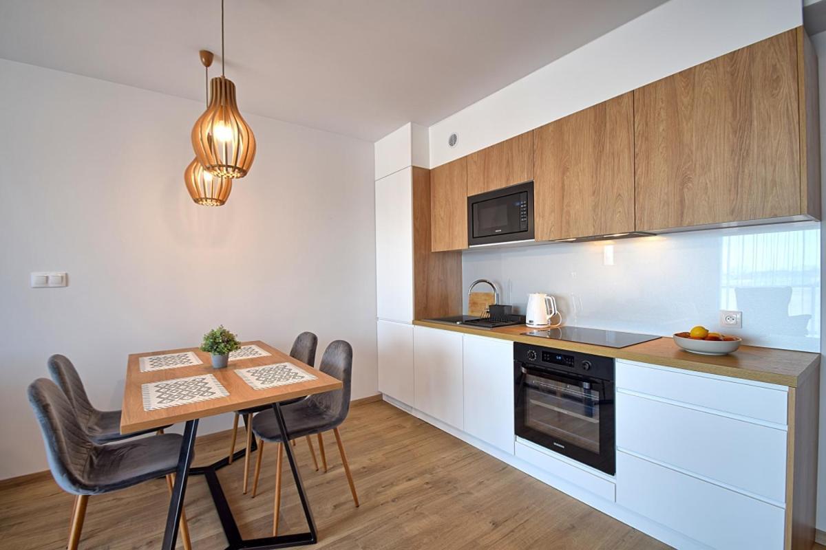 Przystan Apartamenty 사르비노보 외부 사진