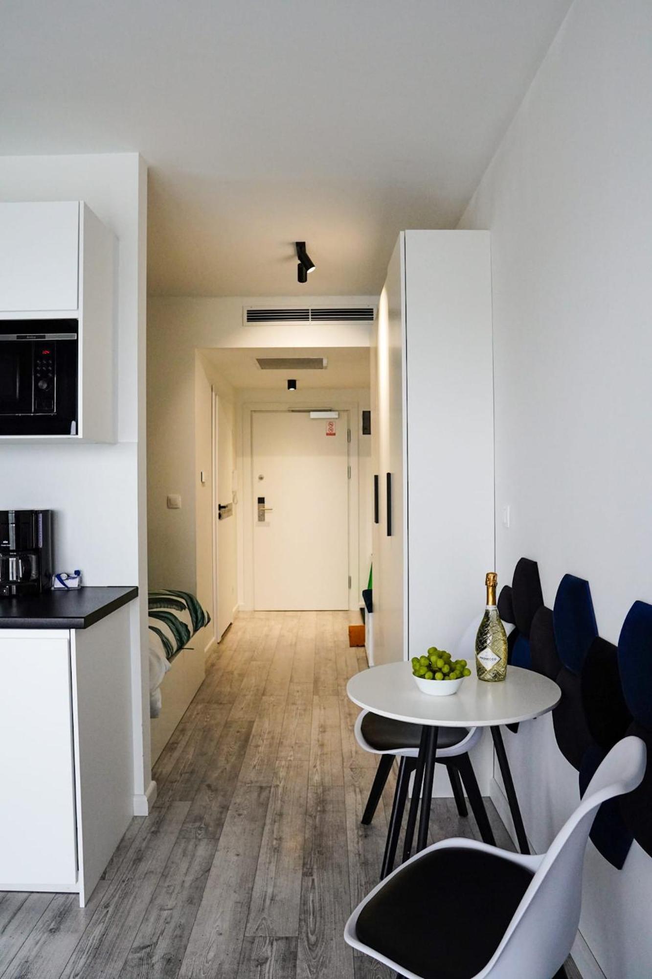 Przystan Apartamenty 사르비노보 외부 사진